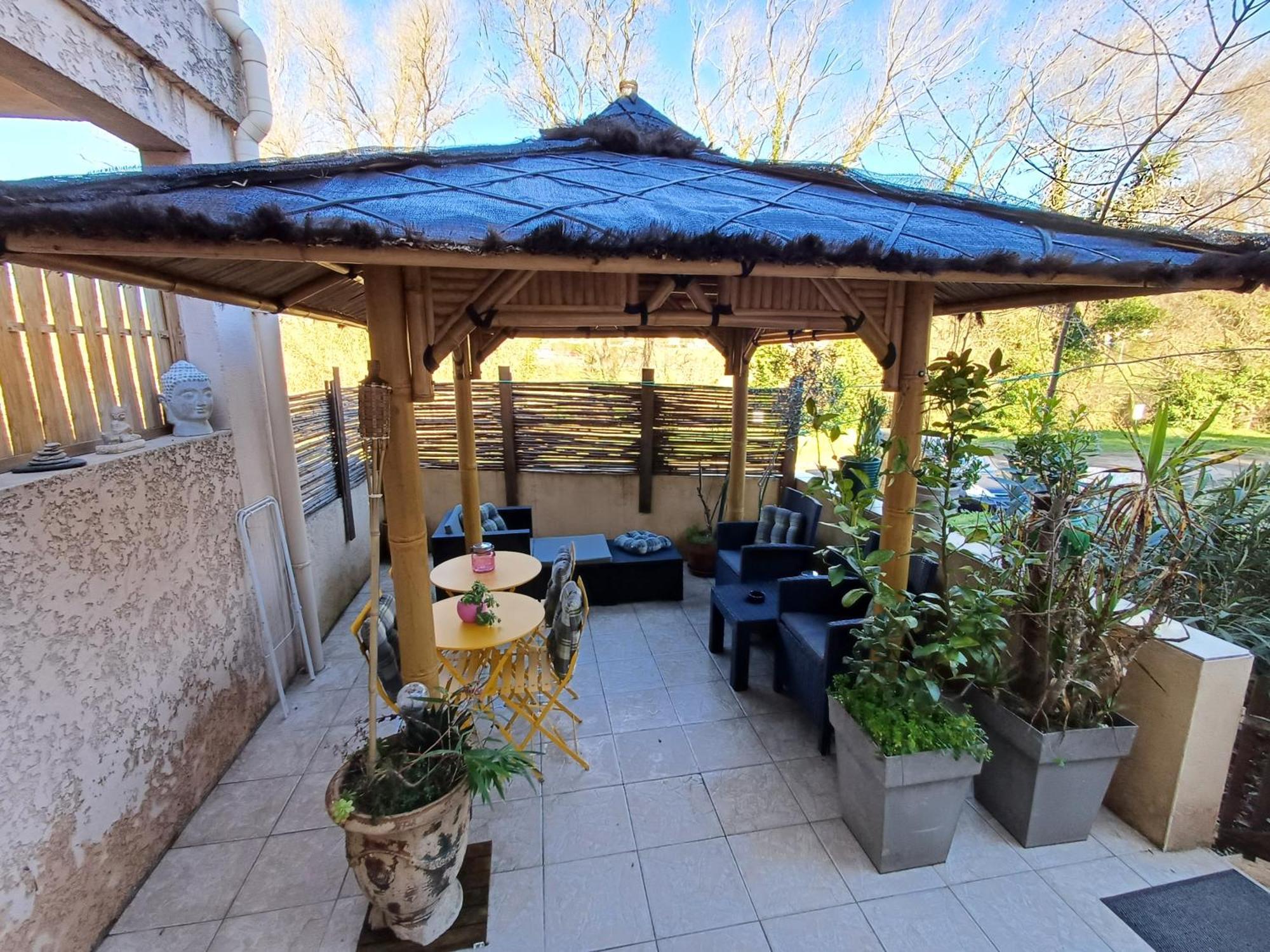 Studio 10M2, Terrasse 18M2 , Parking, Piscine Et Accueille Les Animaux Quissac  외부 사진